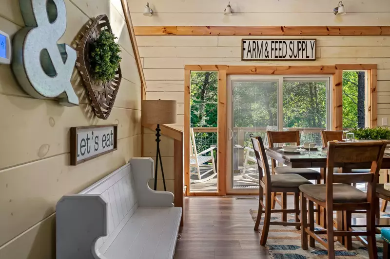 Countryside Comfort By Ghosal Luxury Lodging