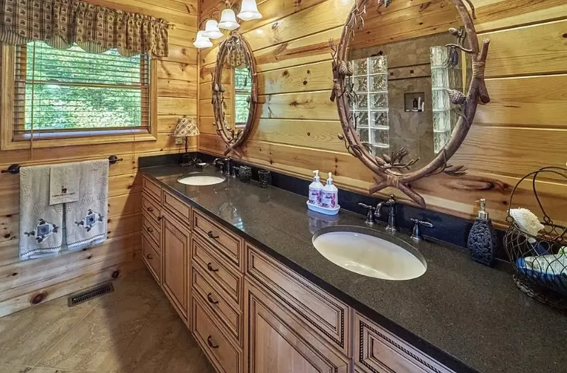 Royal Elk Chalet