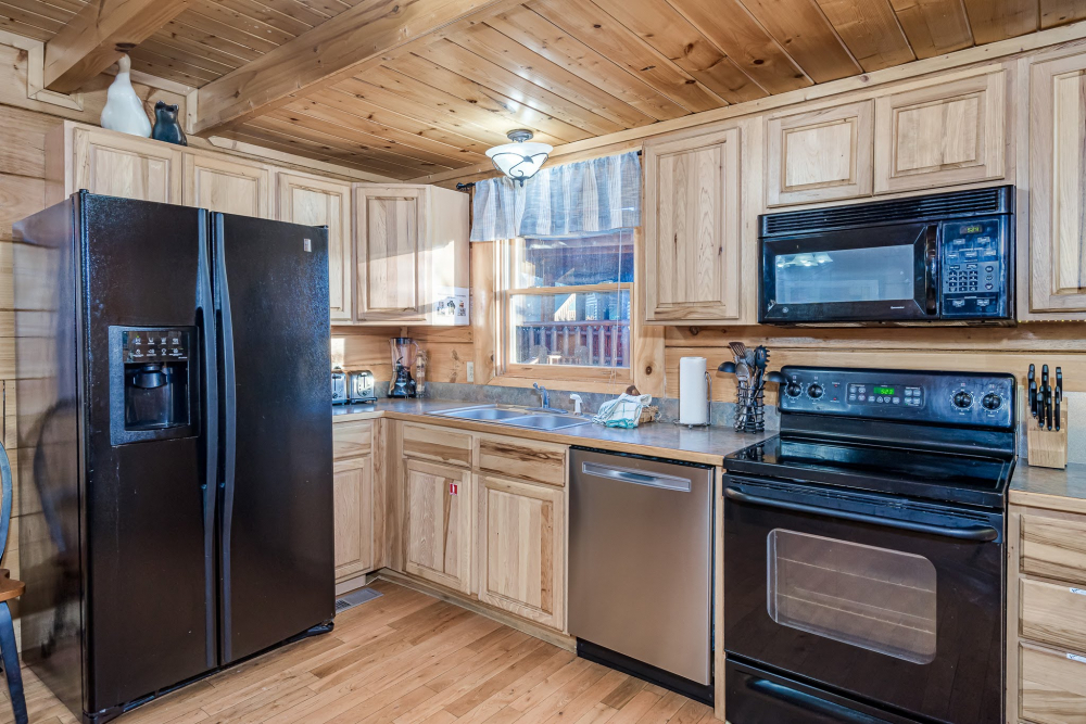 Bear Haven Vista Retreat