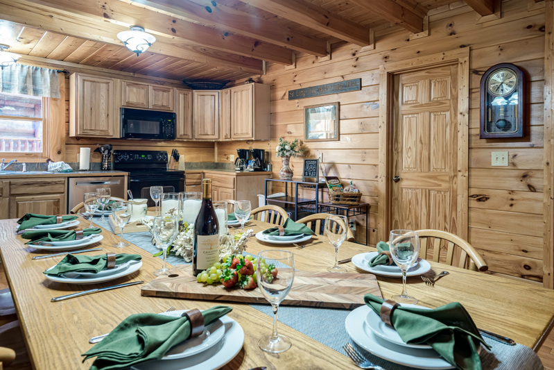 Bear Haven Vista Retreat