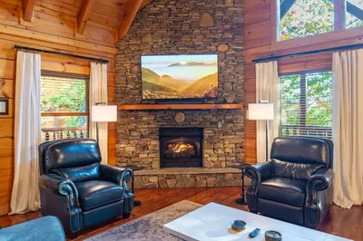 Bless My Stars Cabin