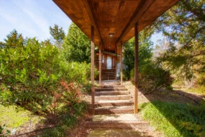 Smoky Bear Lodge