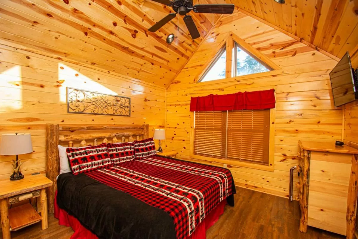 Trails End Lodge