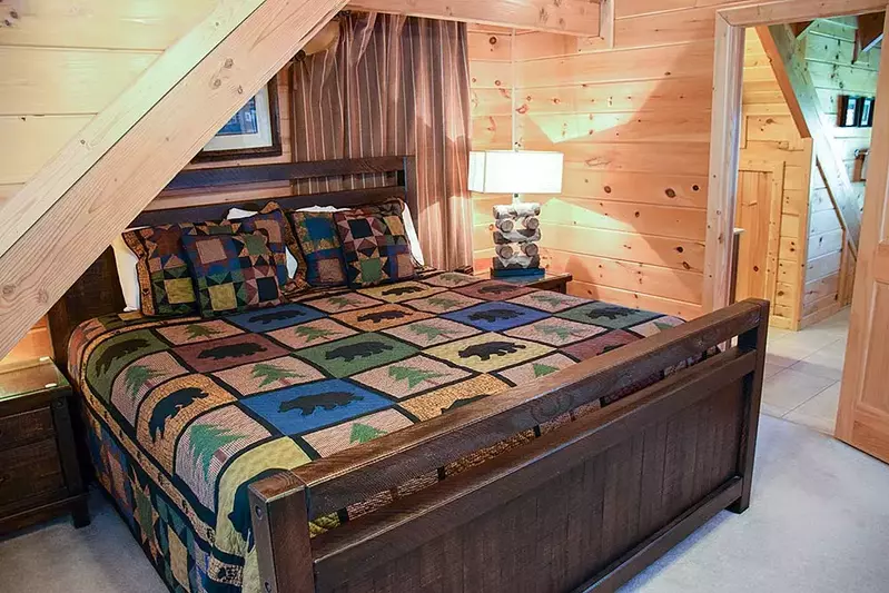 Papa Bear's Den