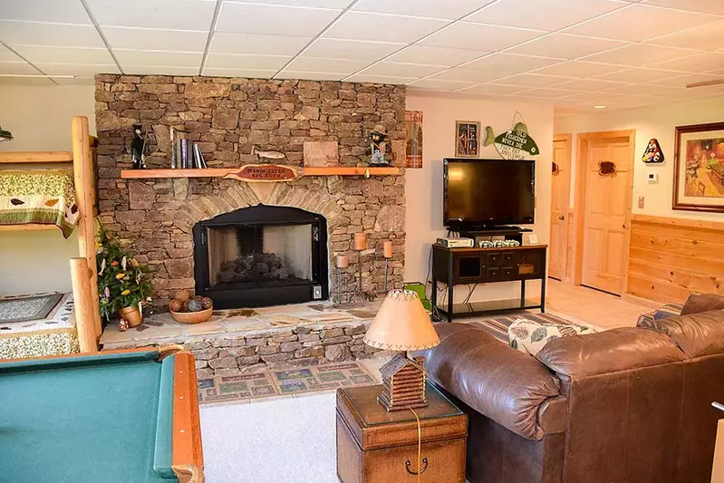 Papa Bear's Den