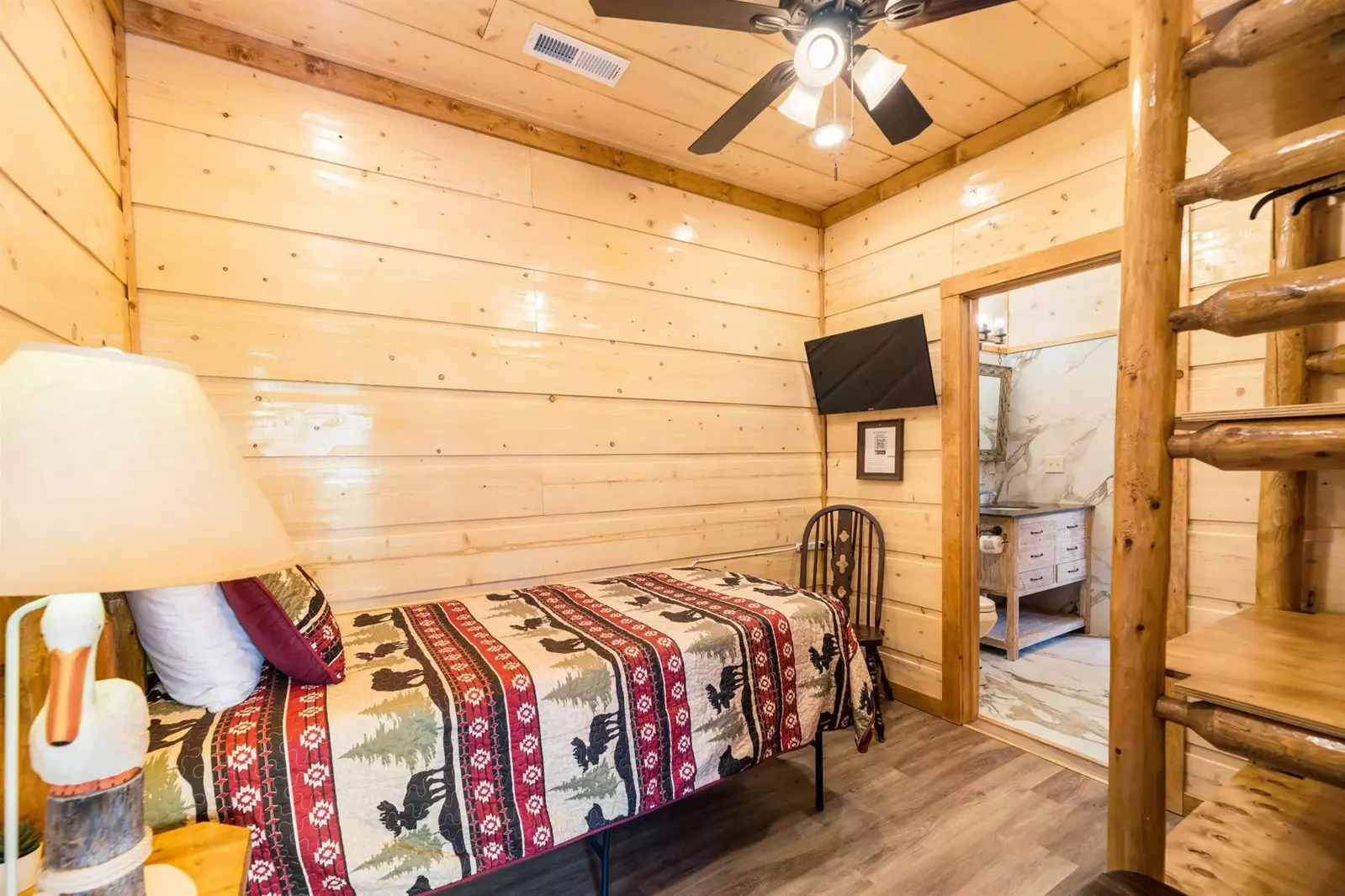 Pawnderosa Cabin