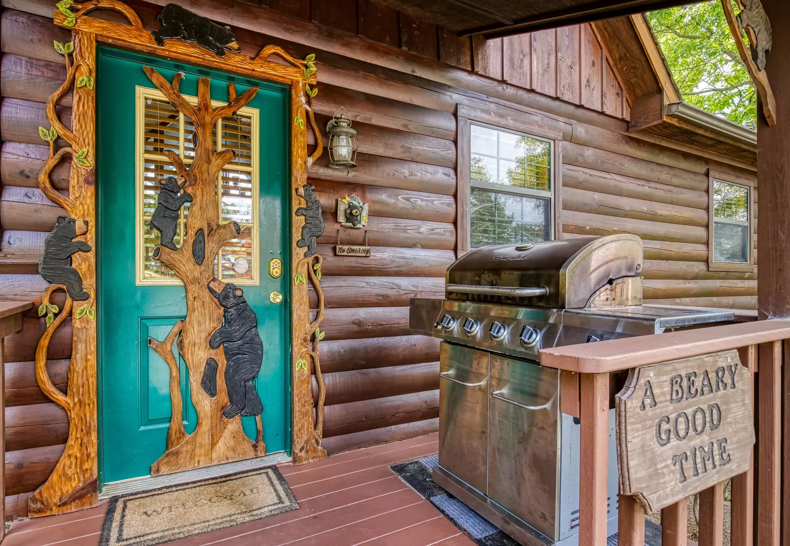 A Beary Good Time covered entry deck