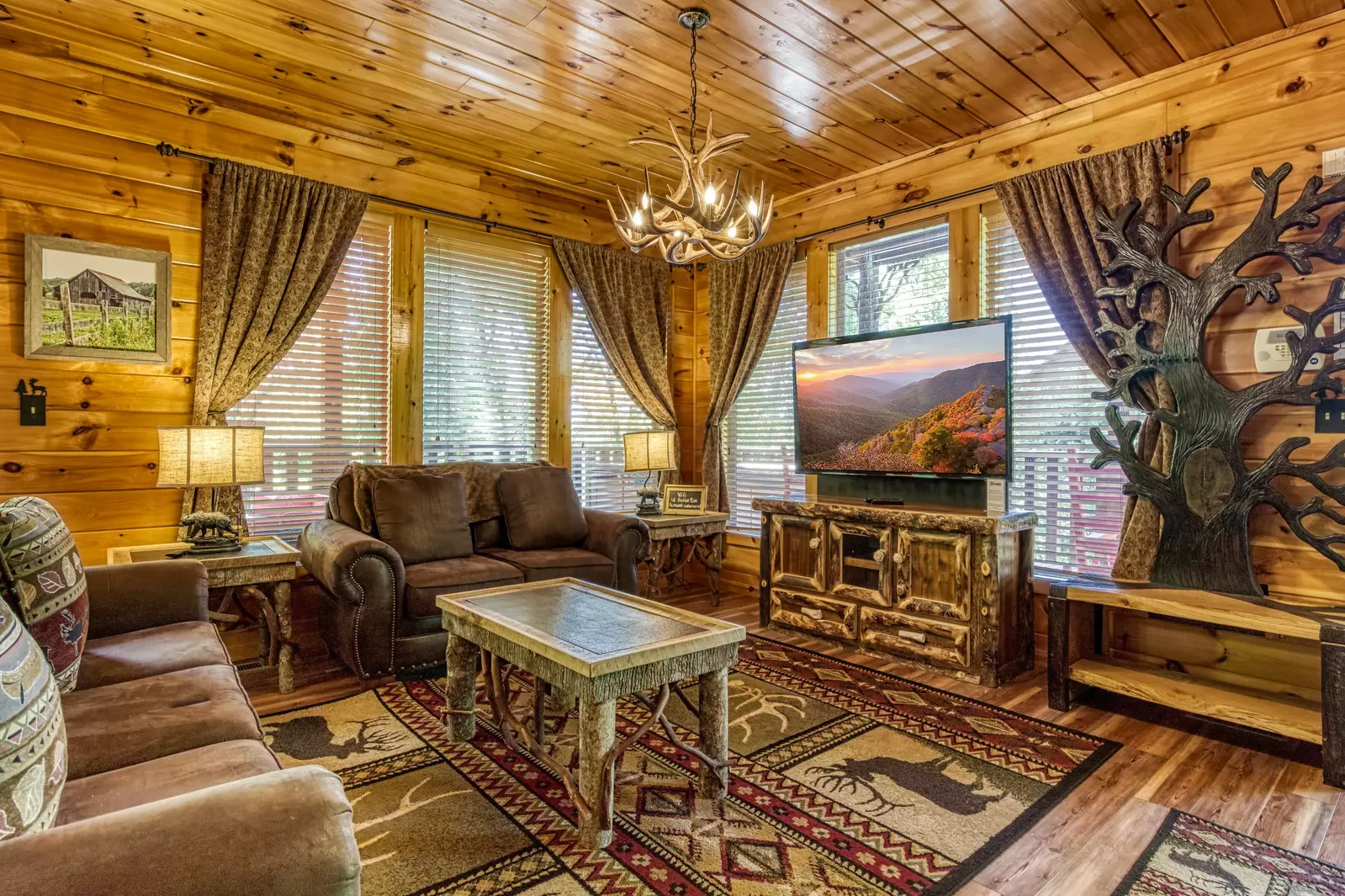 Antler Run living room