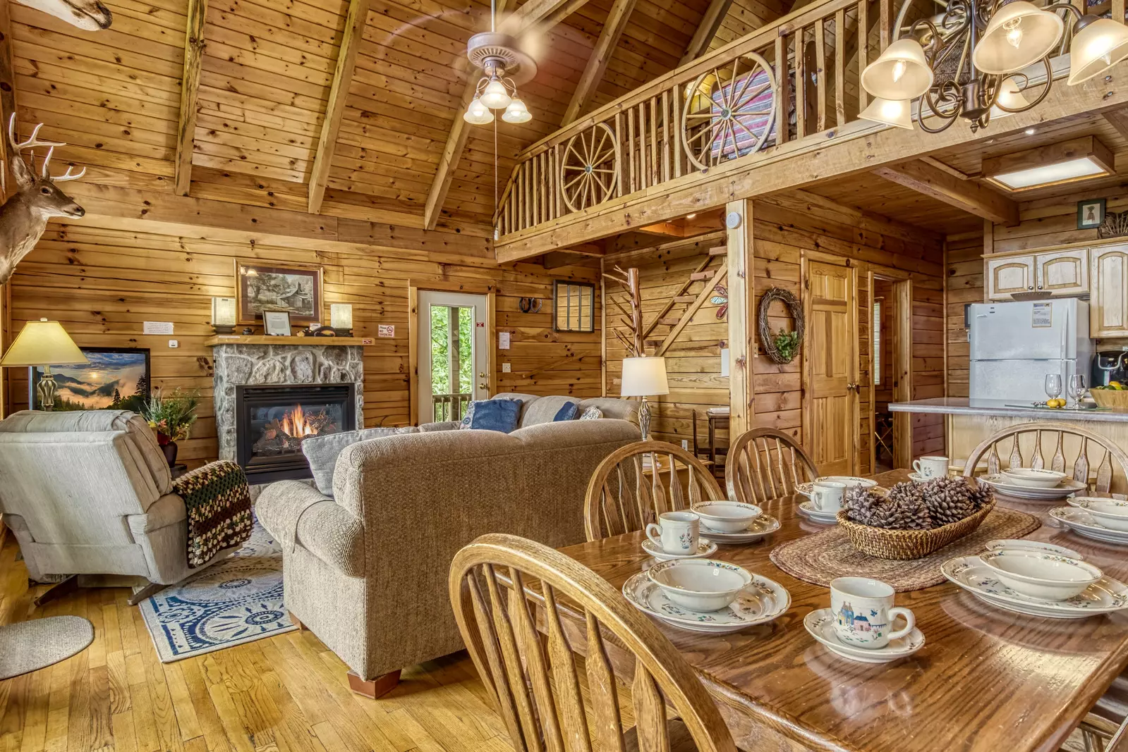Awesome View dining table and living room