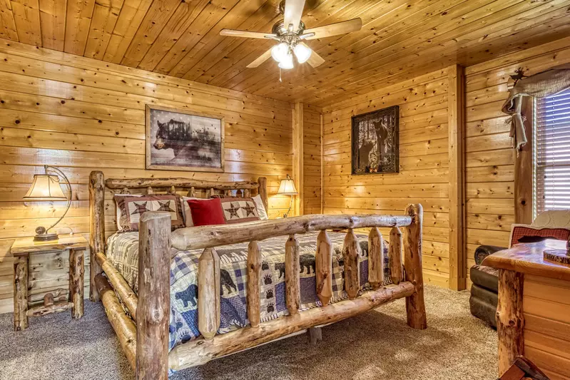 Bear's View master bedroom with king size bed