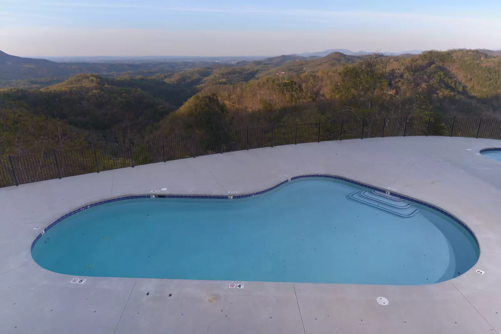 The Preserve in the Smoky Mountains - Seasonal outdoor pool