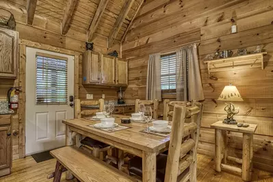 Beary Beary Special - Dining table