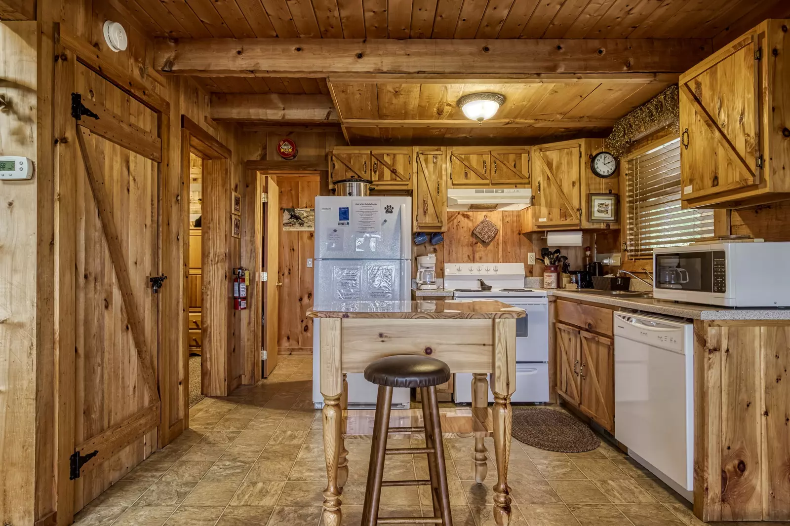Buck Naked fully furnished kitchen