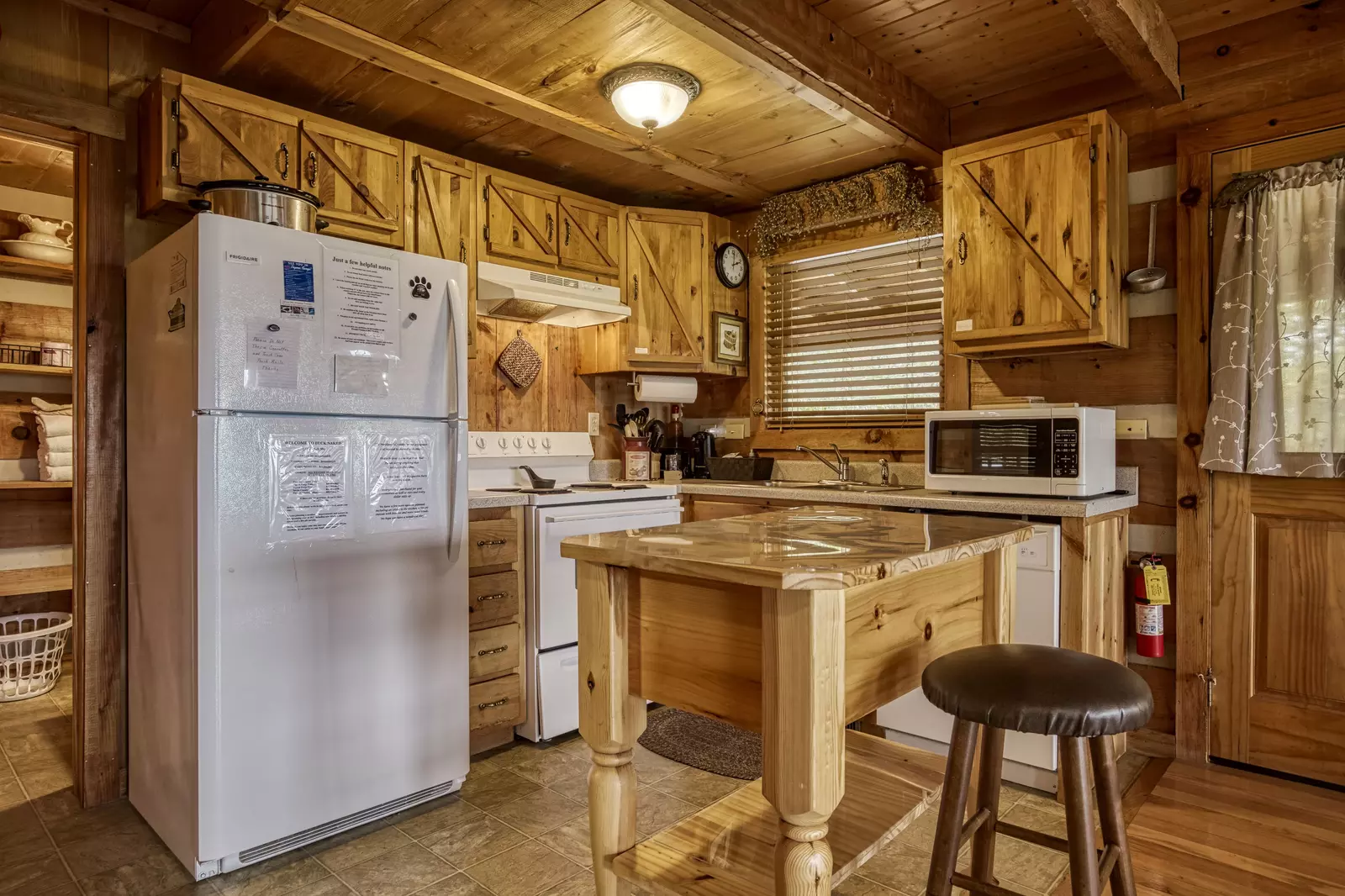 Buck Naked fully furnished kitchen with kitchen island