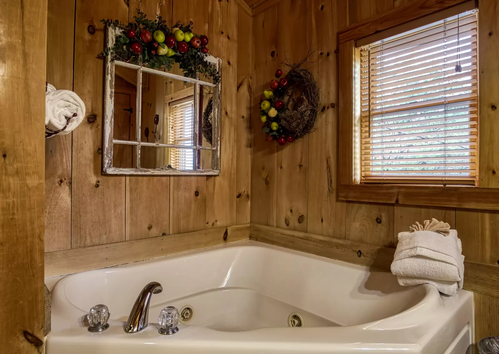 Buck Naked upper level bathroom with whirlpool tub