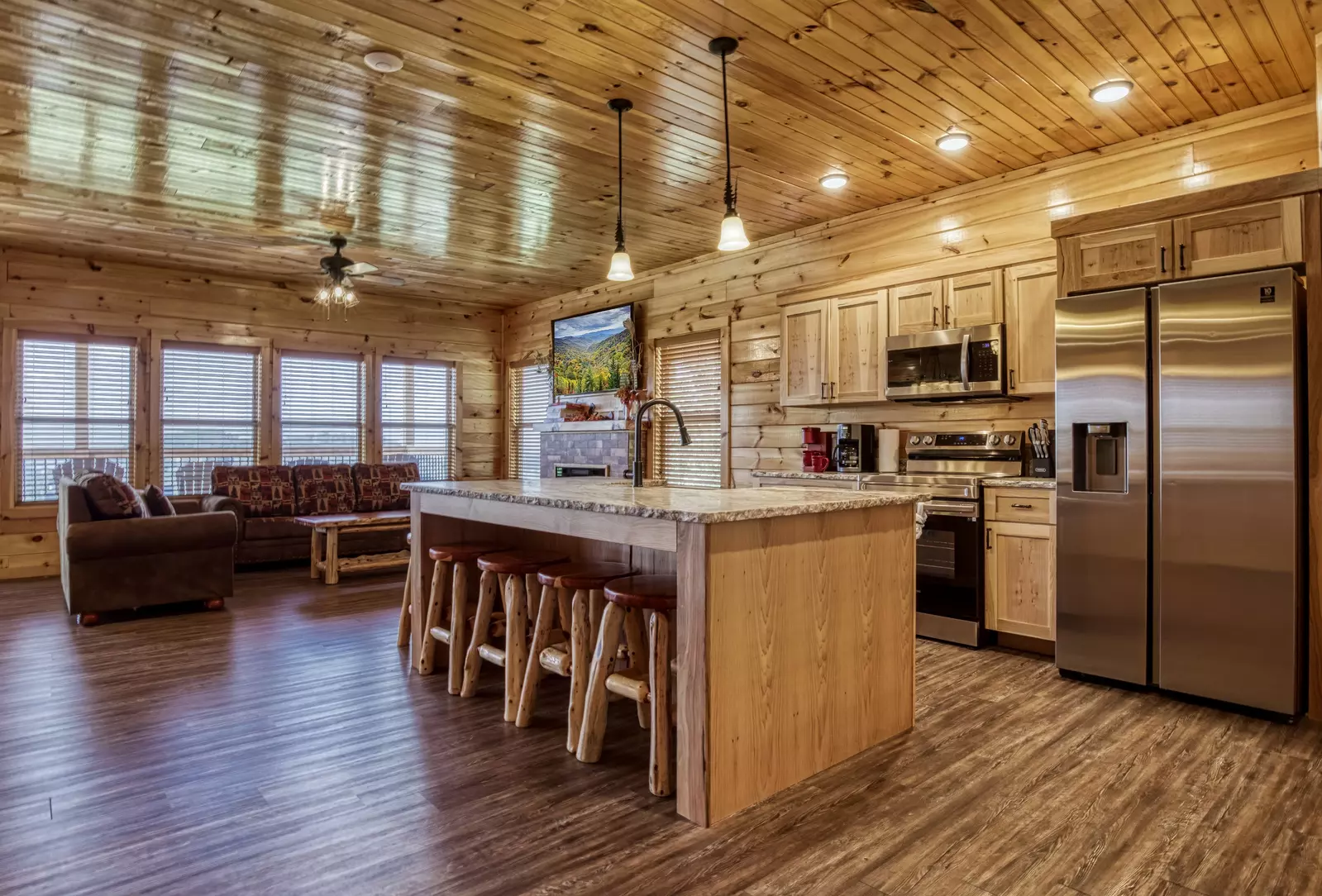 Chasing Views kitchen island and fully furnished kitchen