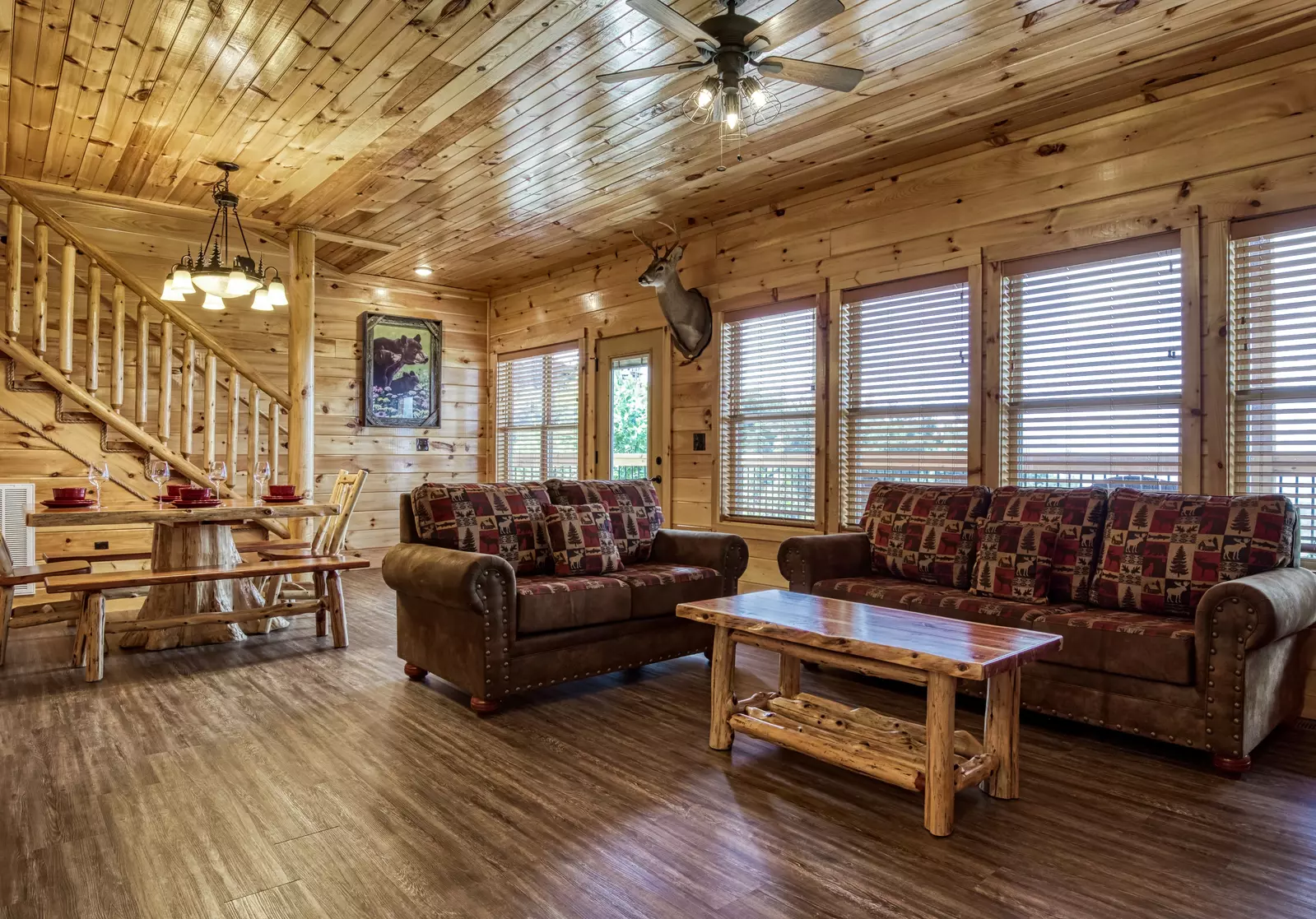 Chasing Views living room and dining area