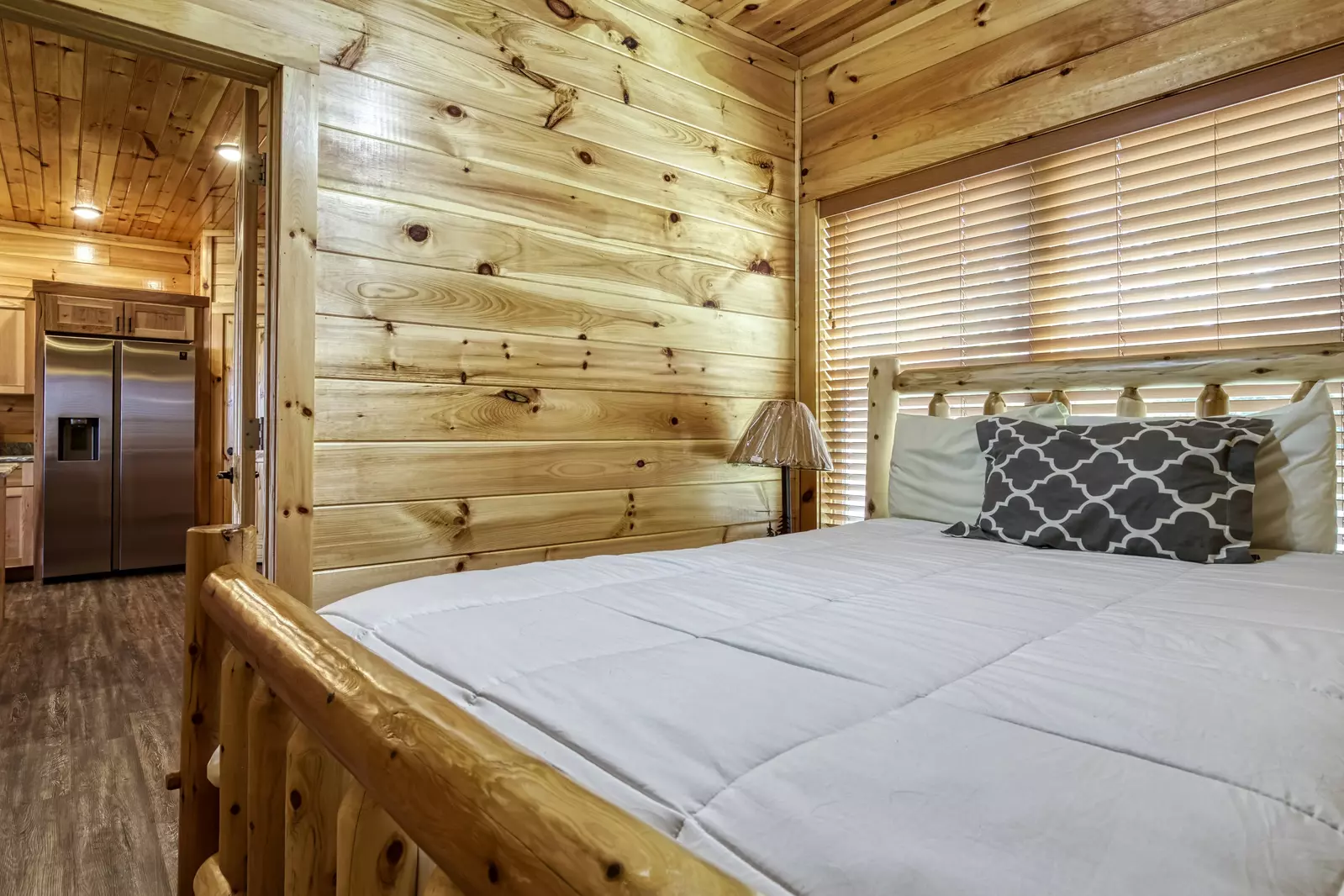 Chasing Views main level bedroom with queen size bed