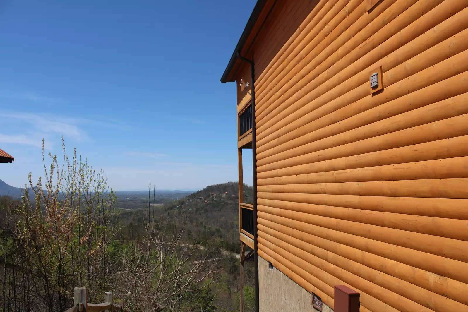 Chasing Views panoramic mountain views