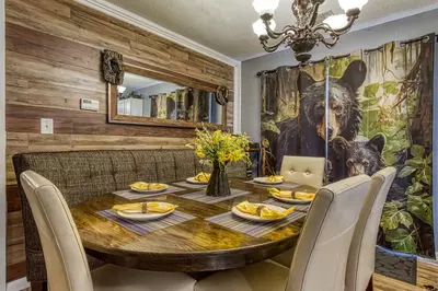 Four Bearoom Cottage dining table