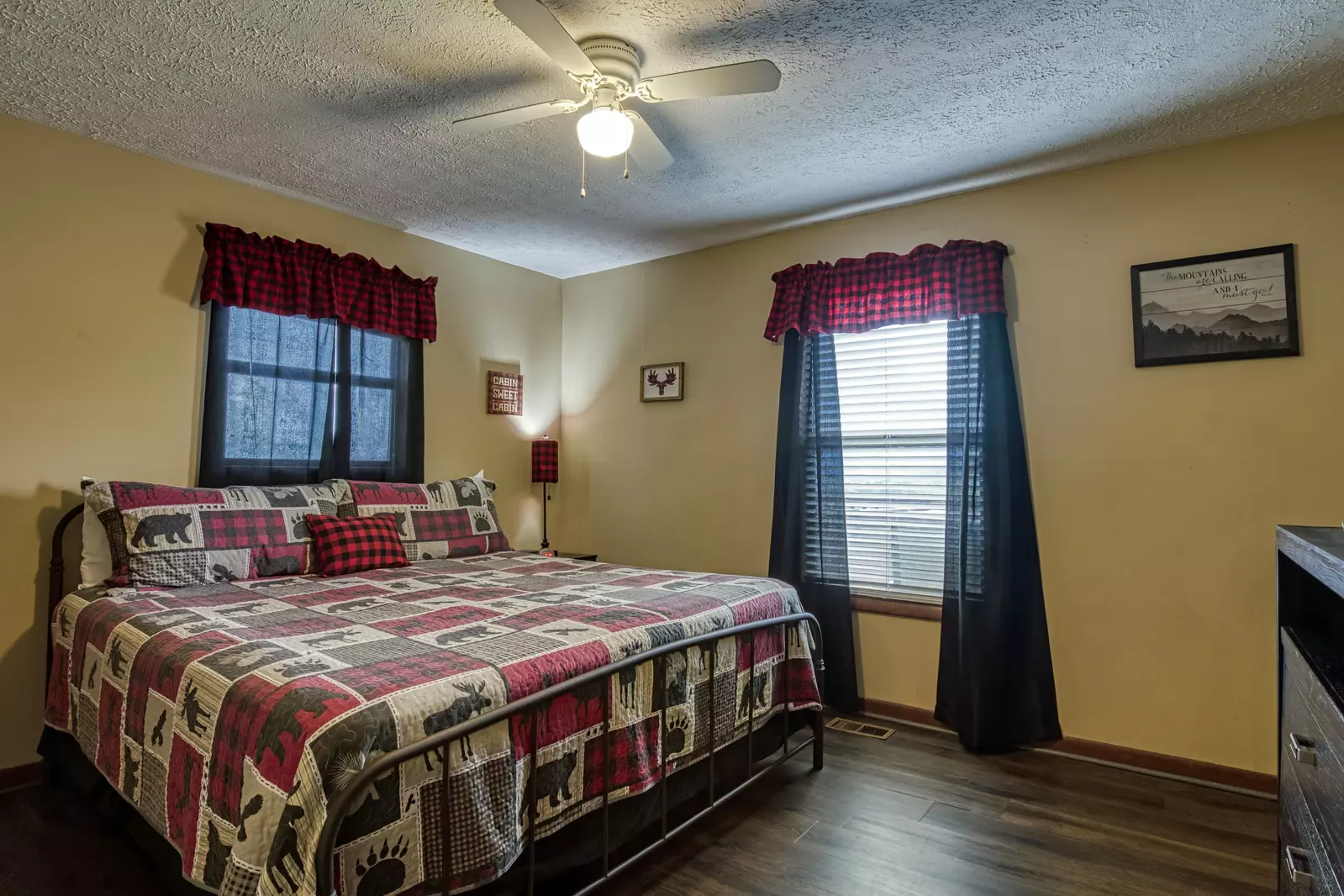 Moose Have Cabin bedroom one with a king size bed
