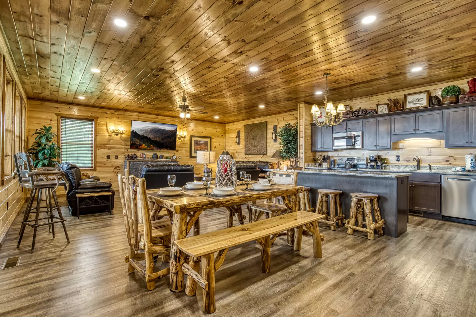 Mountown Moments Vista dining table, fully furnished kitchen, and living room