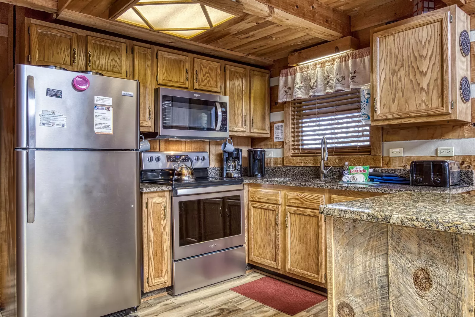 Old Glory fully furnished kitchen