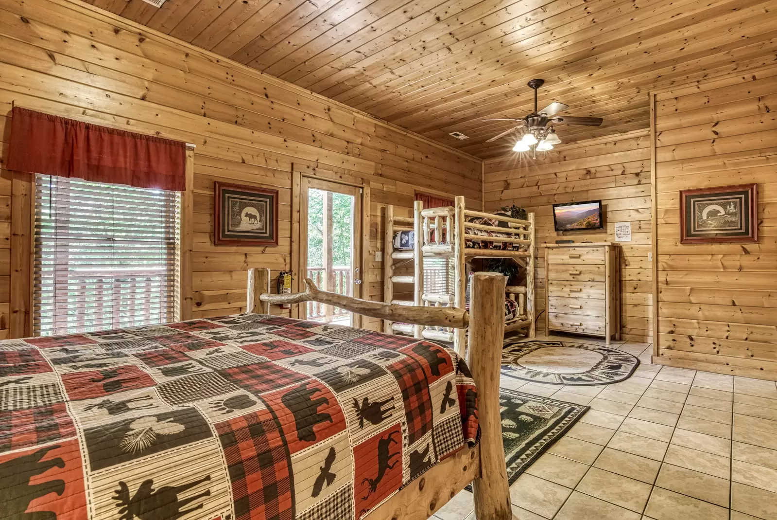 Rainbows End lower level area with king bed