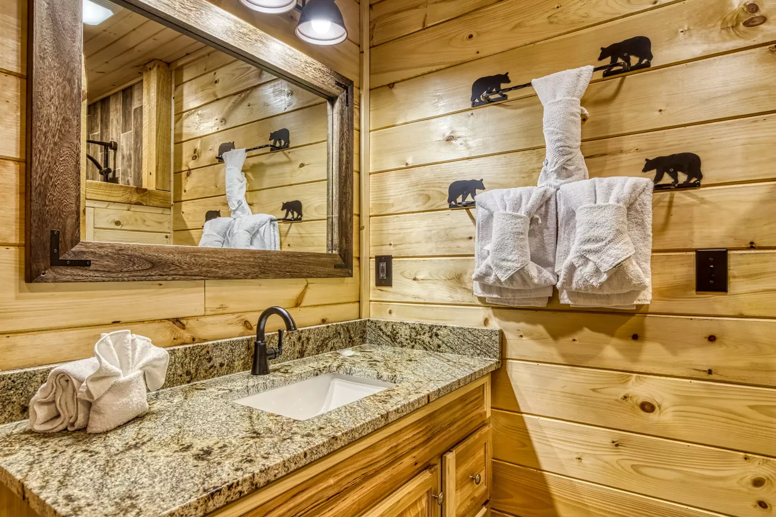 Lakeview bathroom with single vanity