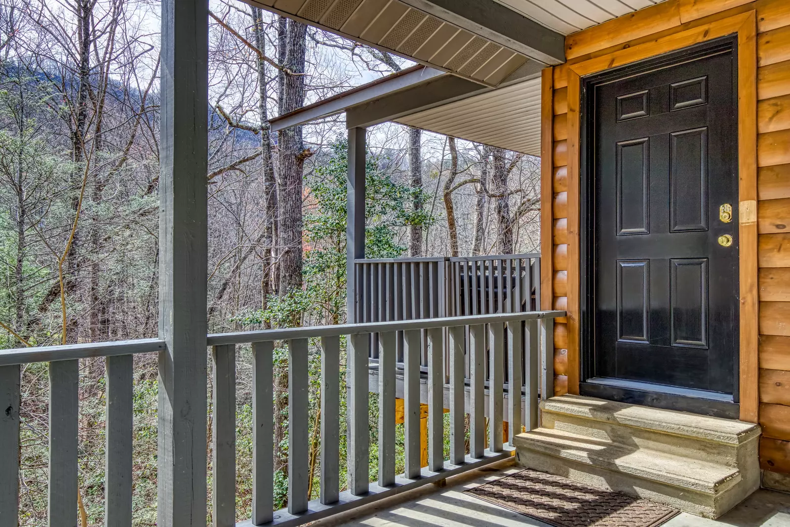 Lakeview covered entry deck