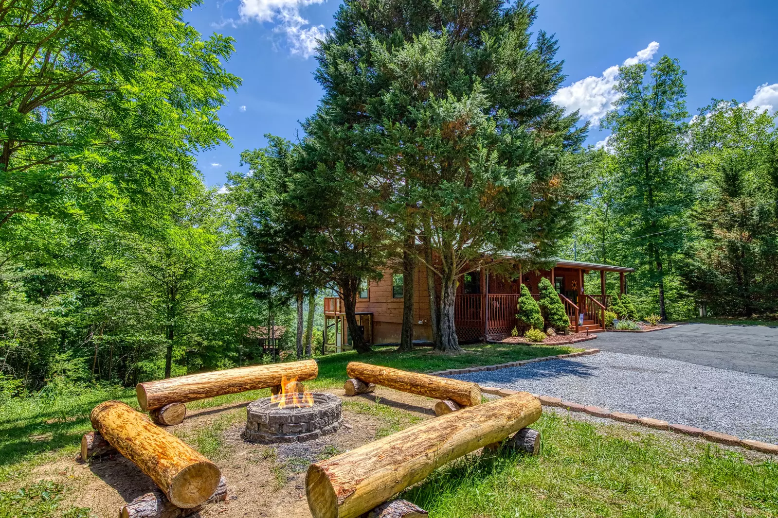 Serenity Ridge - Outdoor fire pit
