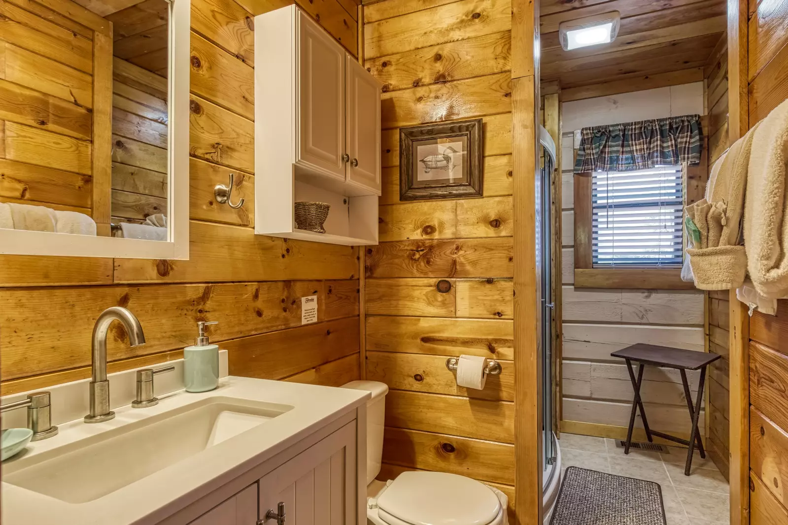Serenity Ridge - Bathroom 2
