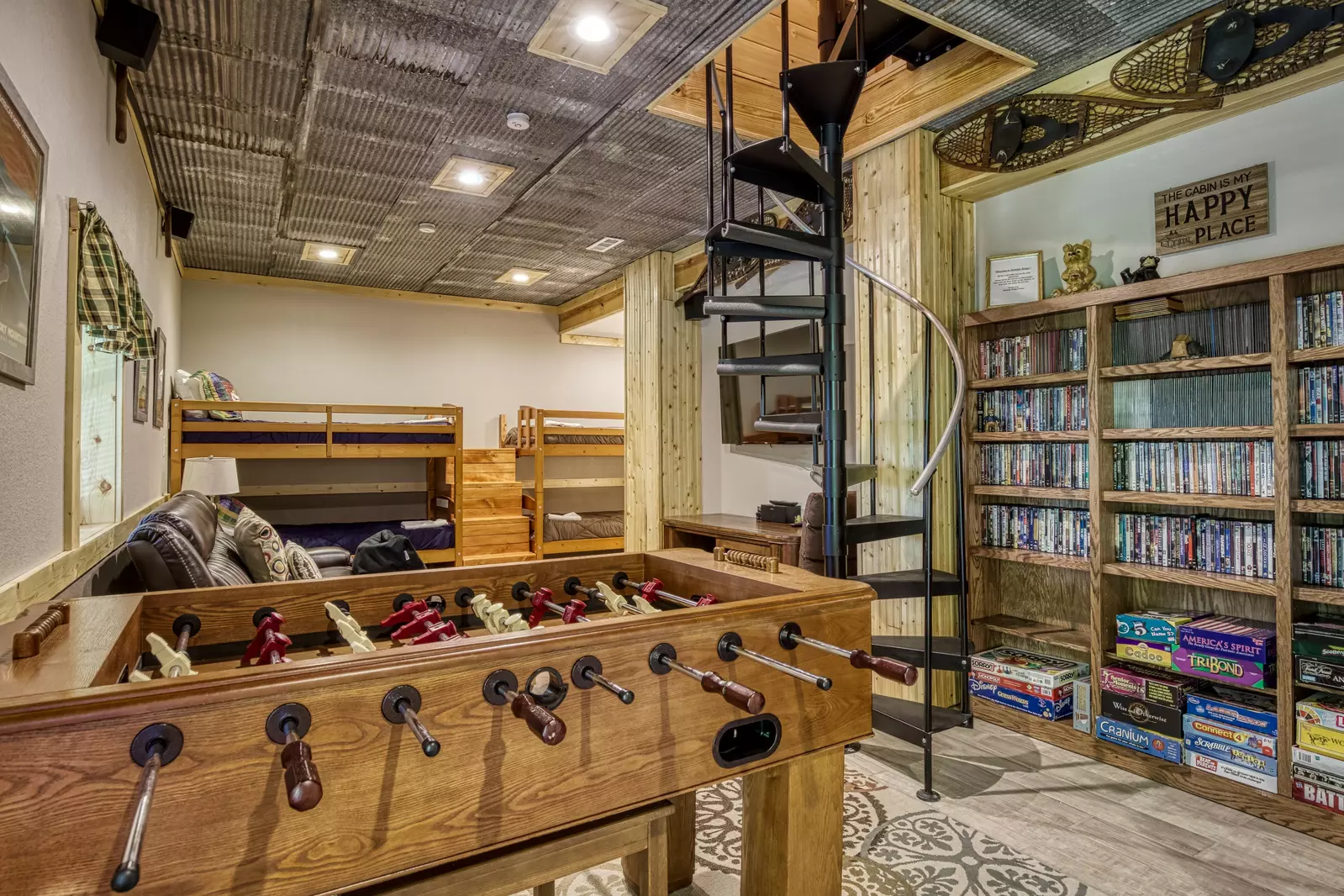 Serenity Ridge - Lower level bonus room with foos