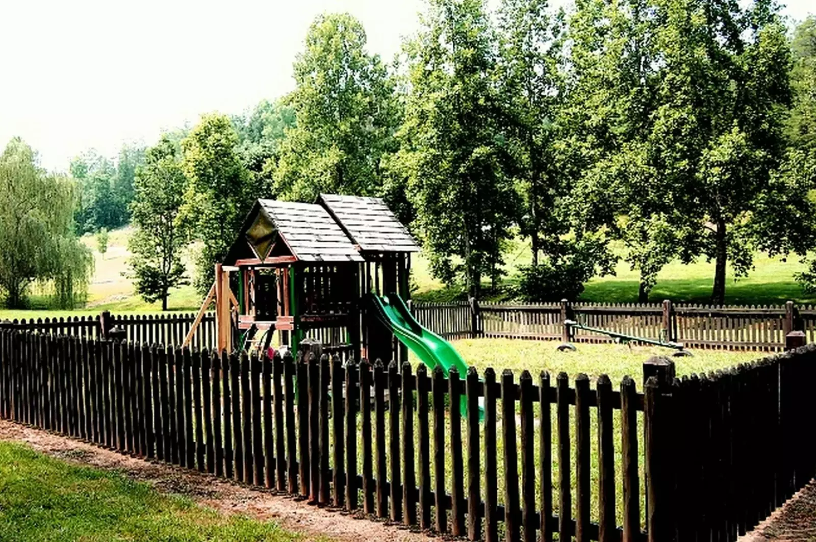 Hillbilly Hotel