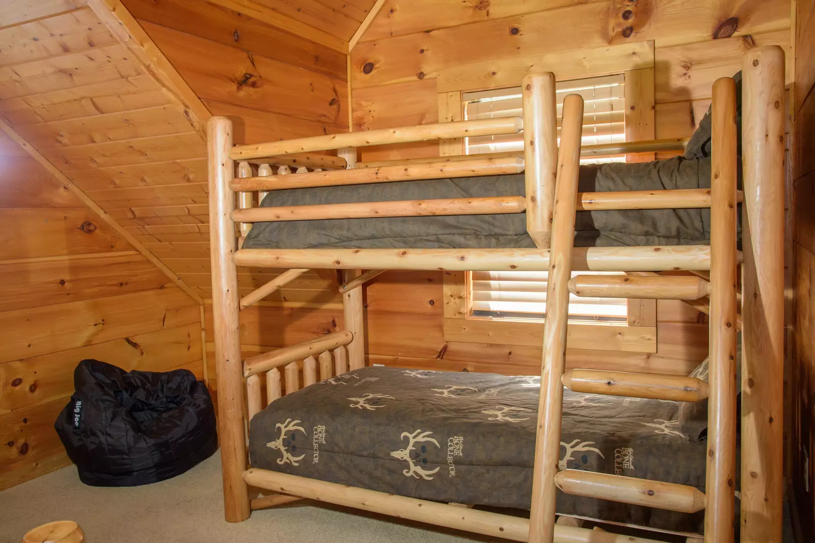 Hillbilly Hotel