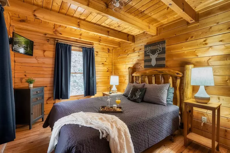 All Tucked Inn