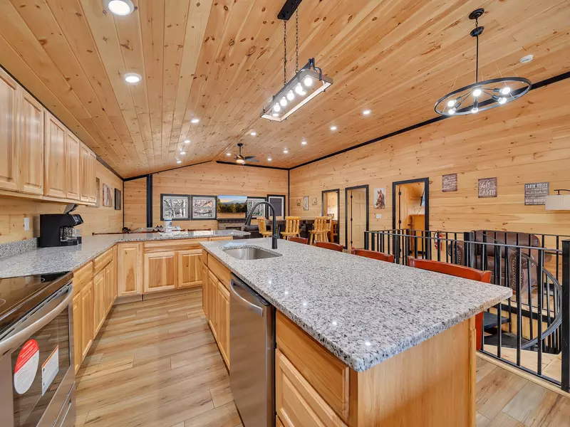 Property image, Exterior, of Endless Fun #3615