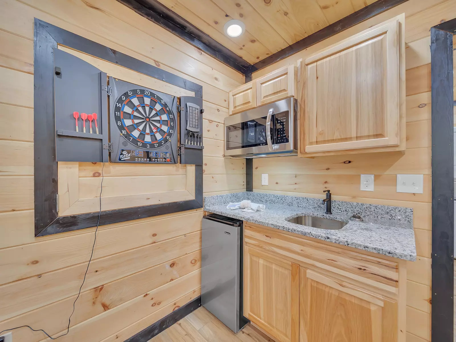 Property image, Exterior, of Endless Fun #3615