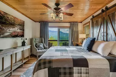 bedroom with a view in Smoky Mountain cabin