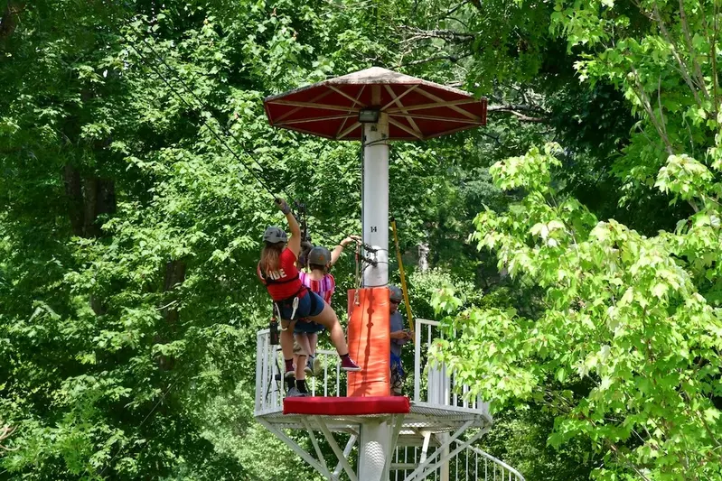 adventure-park-at-five-oaks[1]