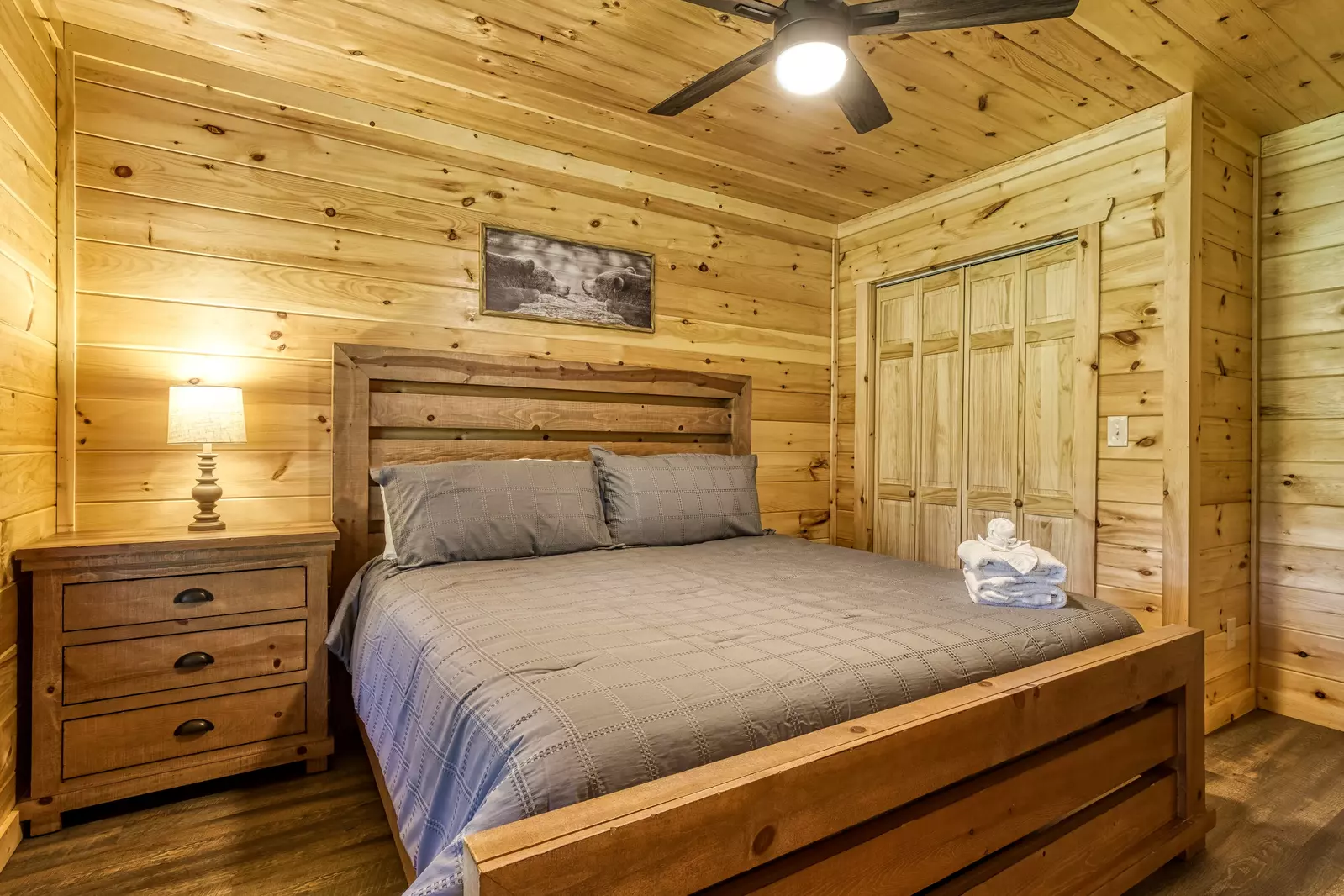 Mountain Memories main level bedroom with king size bed