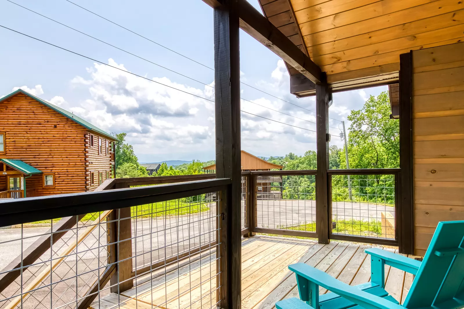 Mountain Memories covered entry deck with mountain views