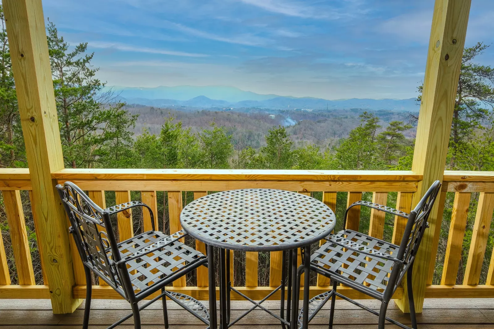 Peaceful View Cabin