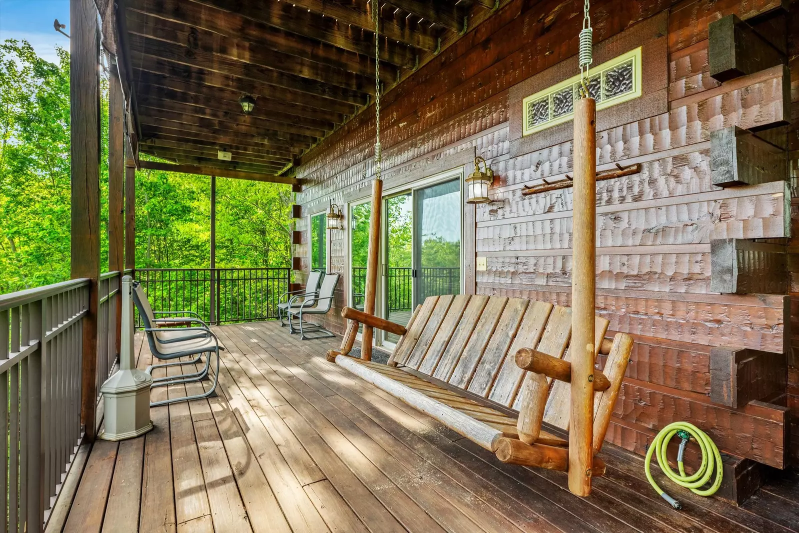 Property image, Interior, of Wine Down