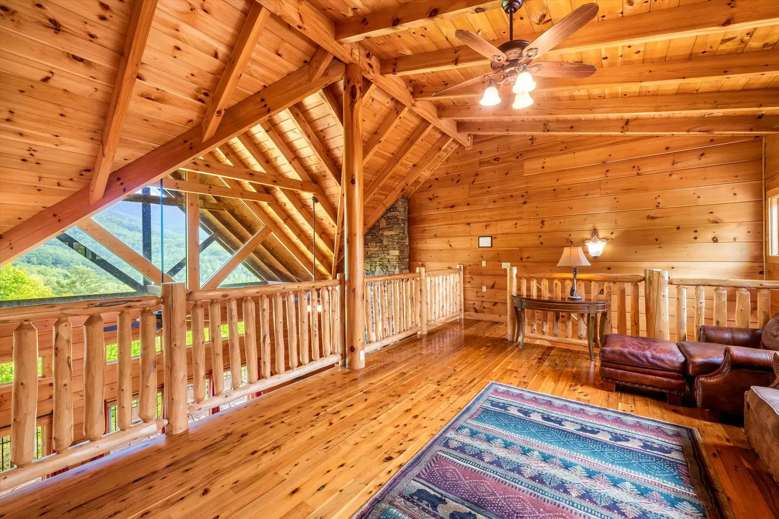 Property image, Interior, of Wine Down