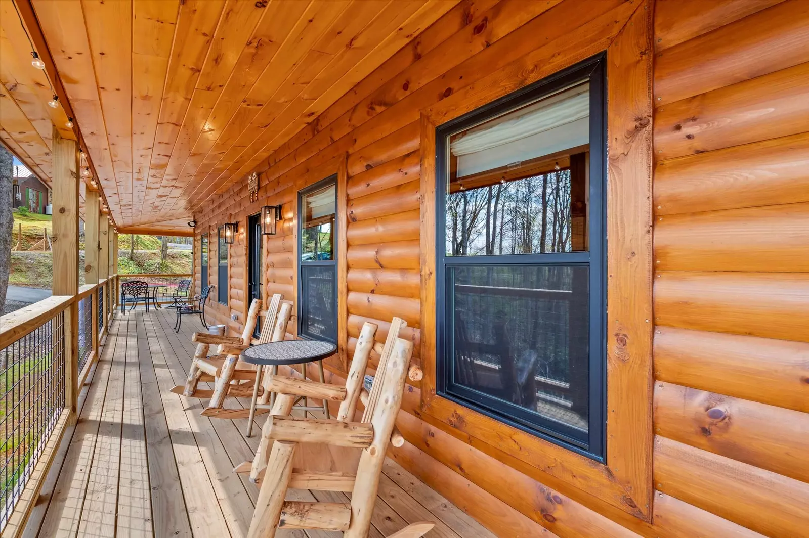 Property image, Interior, of Twin Peaks