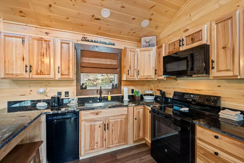 Property image, Interior, of Twin Peaks