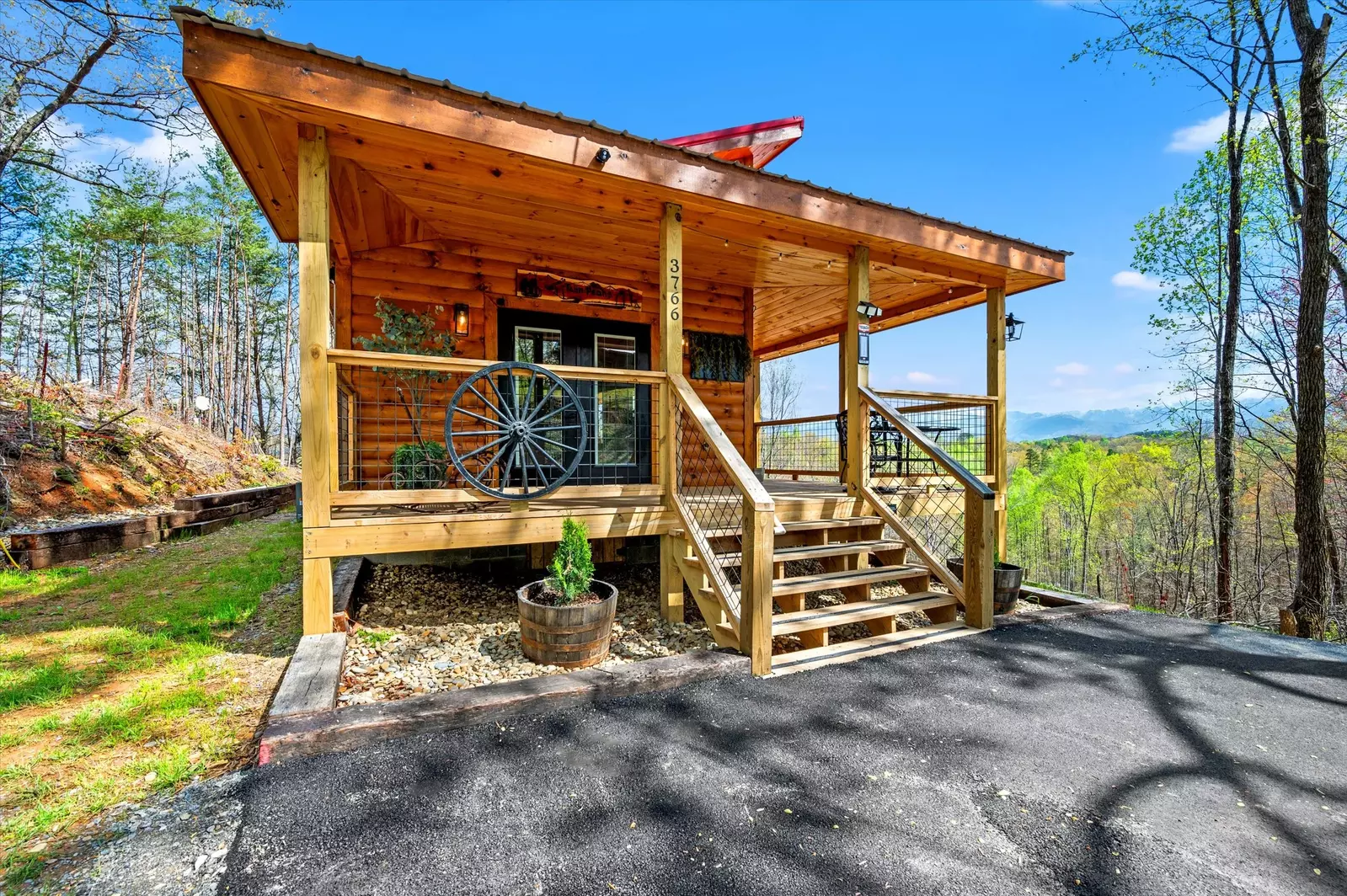 Property image, Interior, of Twin Peaks
