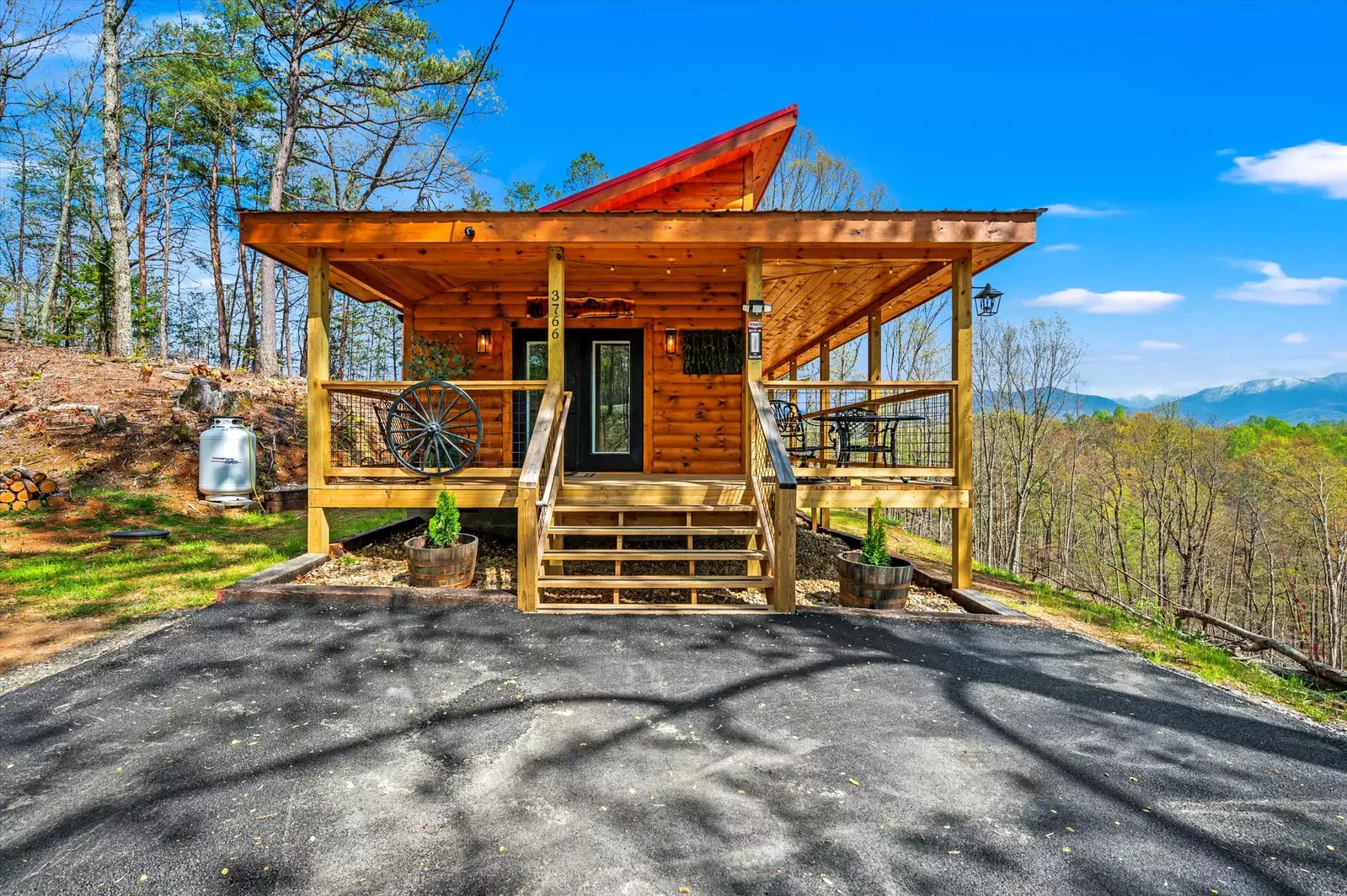 Property image, Interior, of Twin Peaks