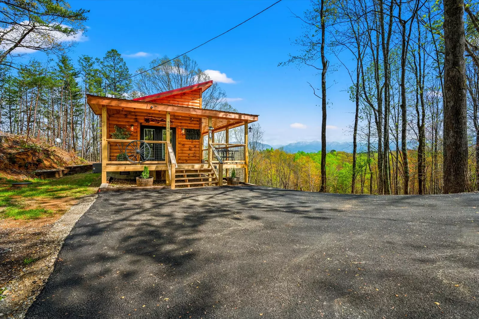 Property image, Interior, of Twin Peaks